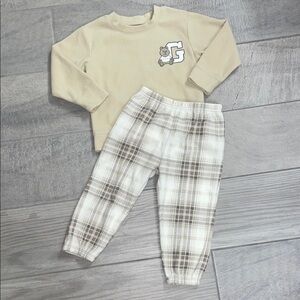 BabyGap Brannon Bear Fleece Neutral Plaid Toddler Pajama Set, Size 2T